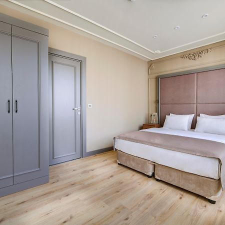 Taksim Premium Hotel Истанбул Екстериор снимка