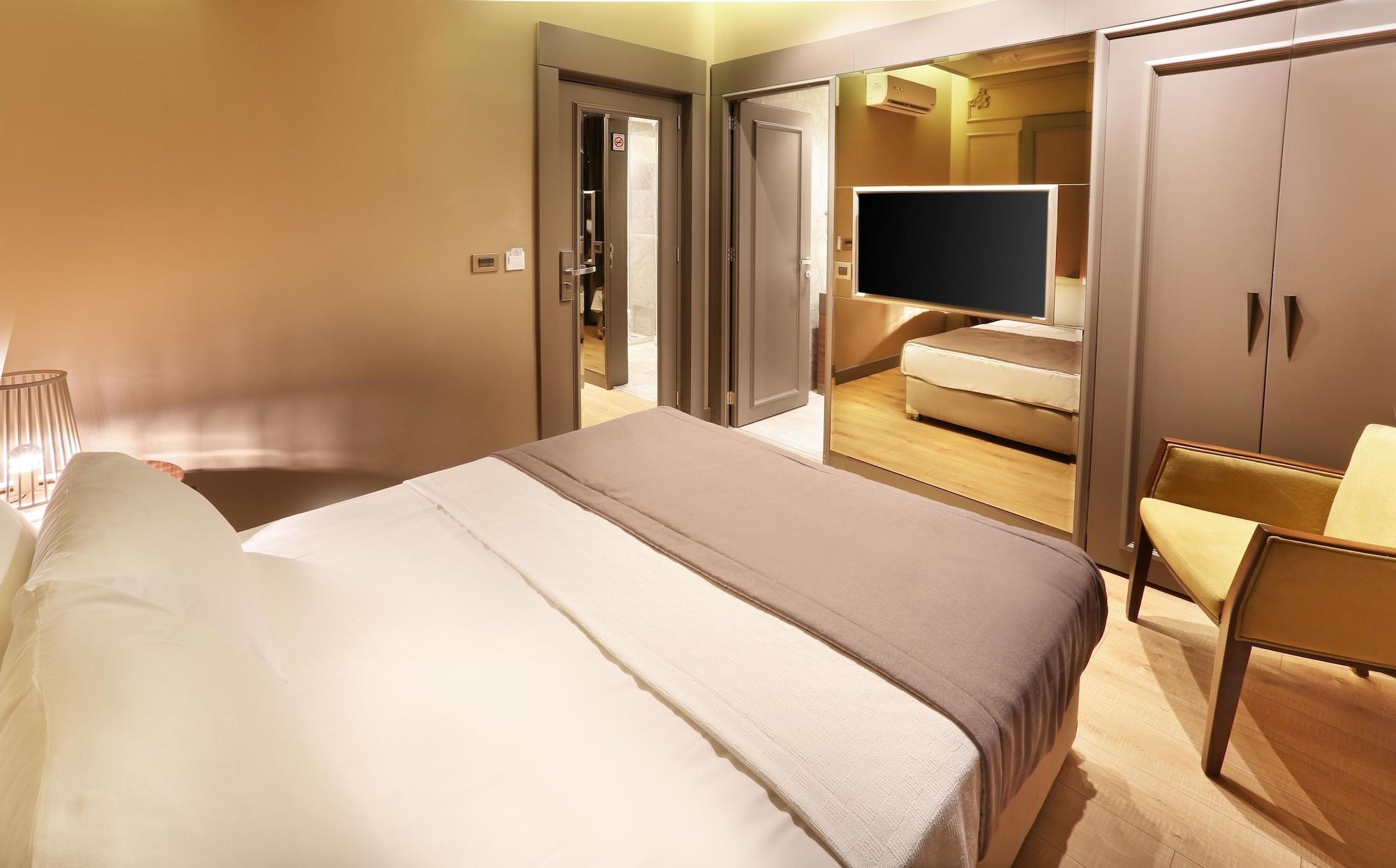 Taksim Premium Hotel Истанбул Екстериор снимка