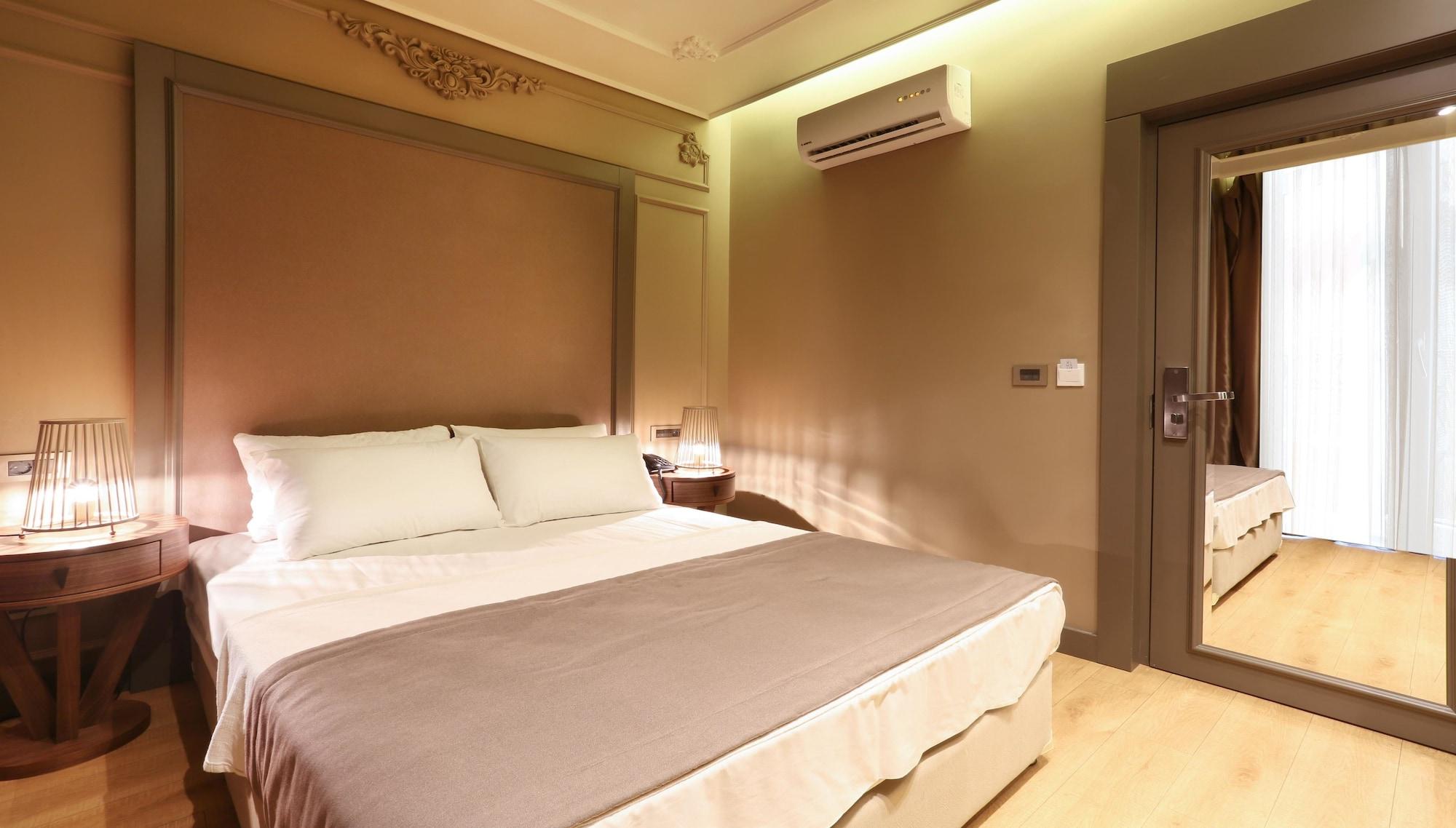 Taksim Premium Hotel Истанбул Екстериор снимка