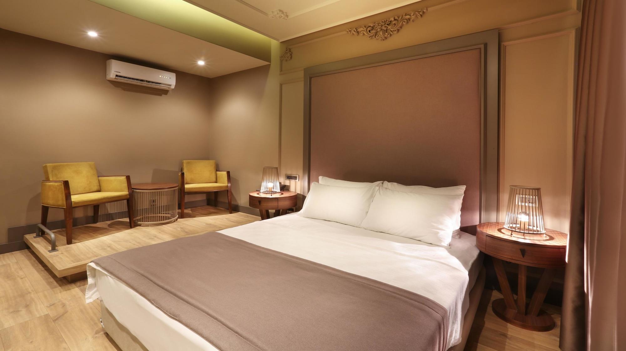 Taksim Premium Hotel Истанбул Екстериор снимка