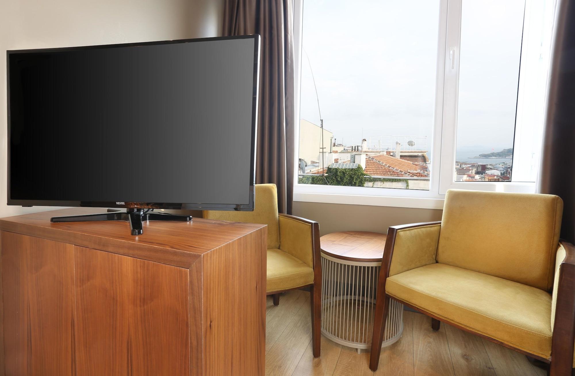 Taksim Premium Hotel Истанбул Екстериор снимка