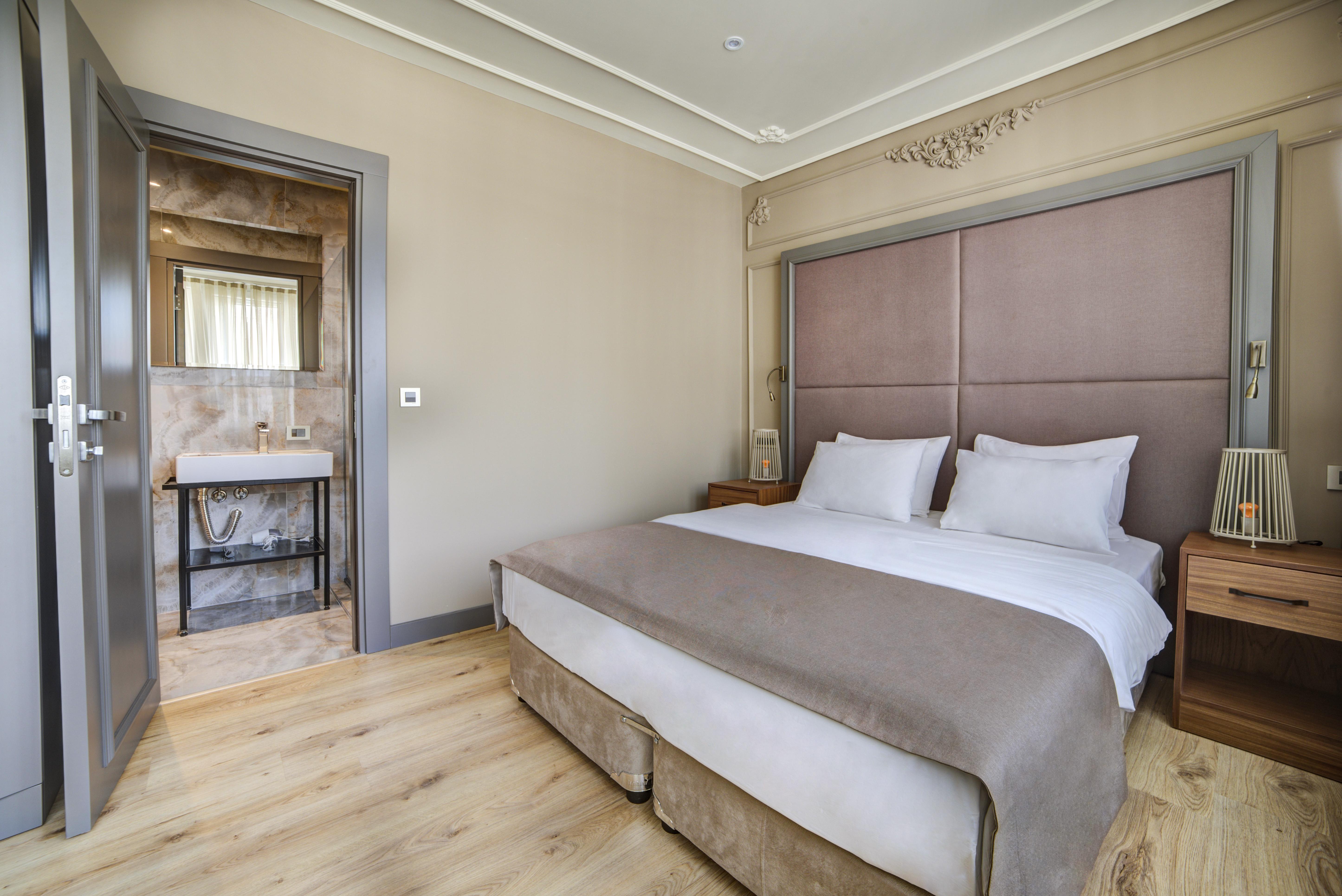 Taksim Premium Hotel Истанбул Екстериор снимка