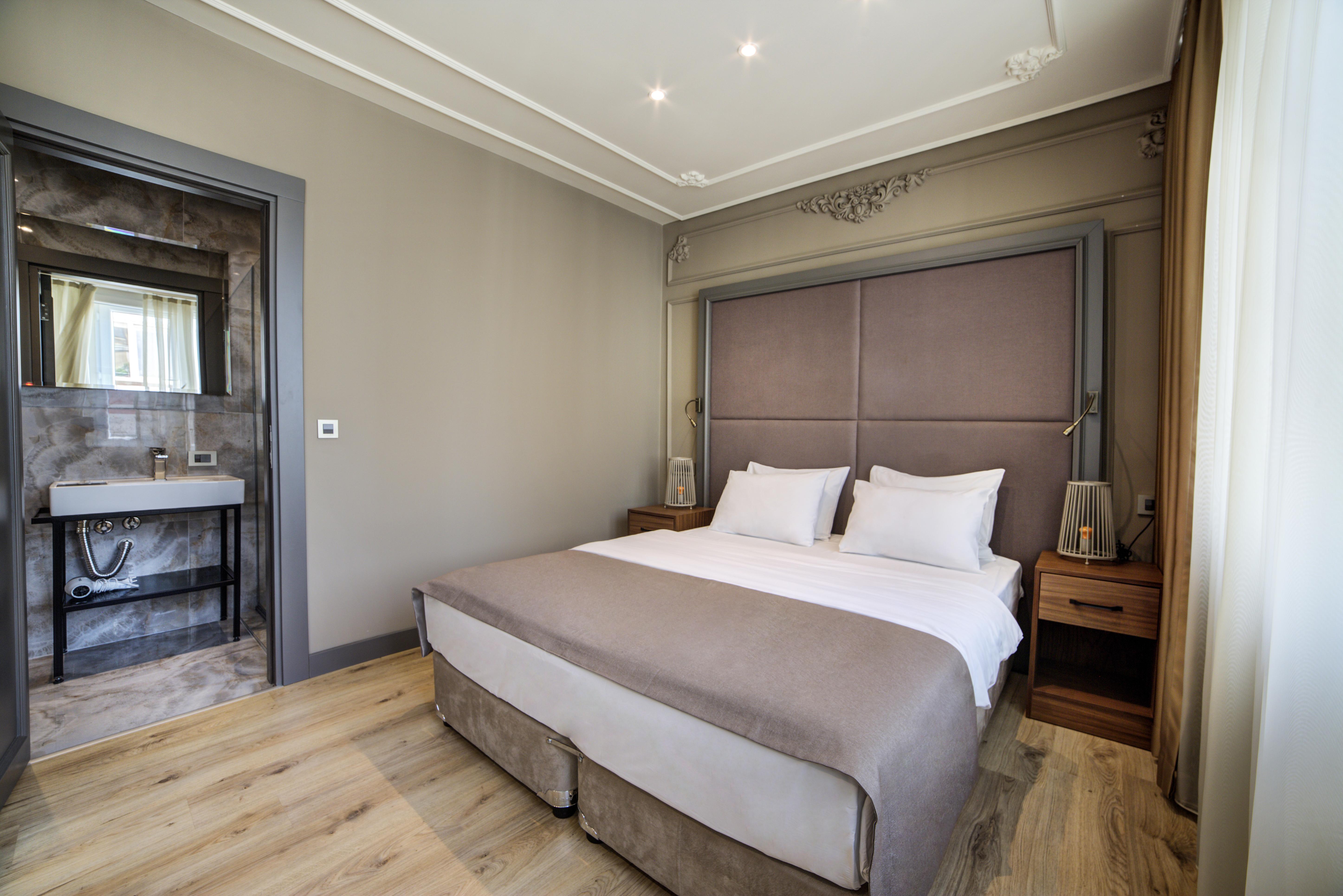Taksim Premium Hotel Истанбул Екстериор снимка
