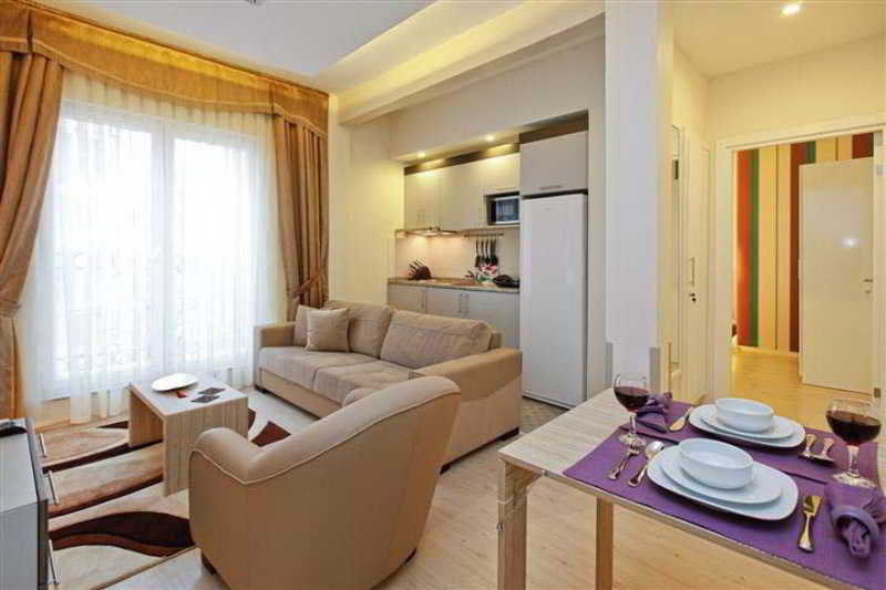 Taksim Premium Hotel Истанбул Екстериор снимка
