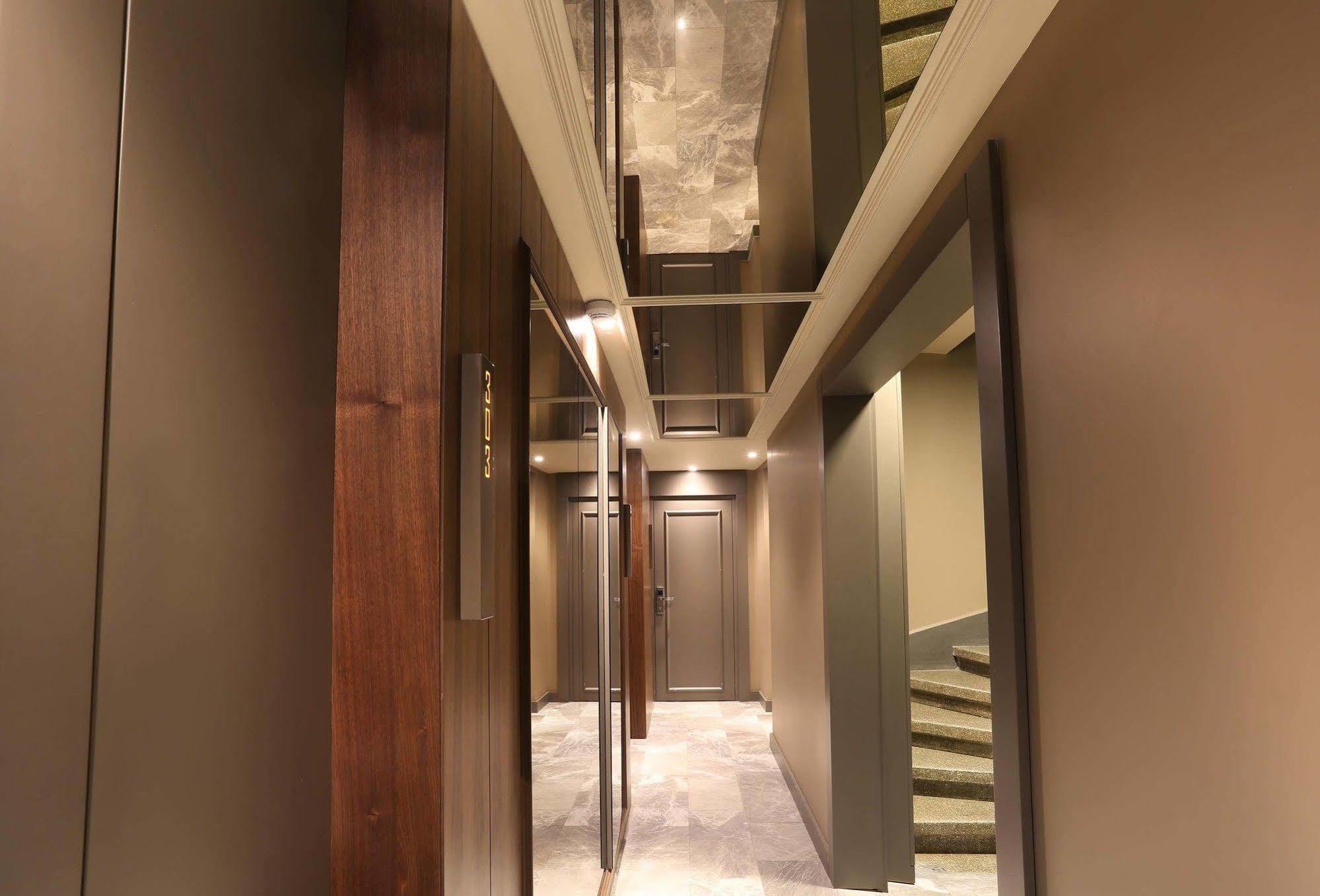 Taksim Premium Hotel Истанбул Екстериор снимка